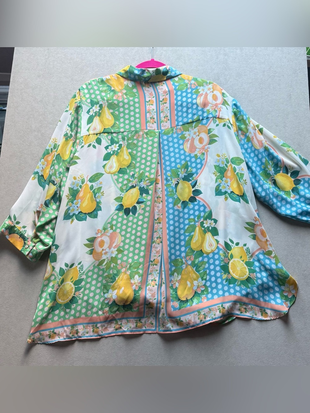 Rose & Olive Yellow Green Blue Fruit-Print Button Down Shirt - Picture 14 of 16